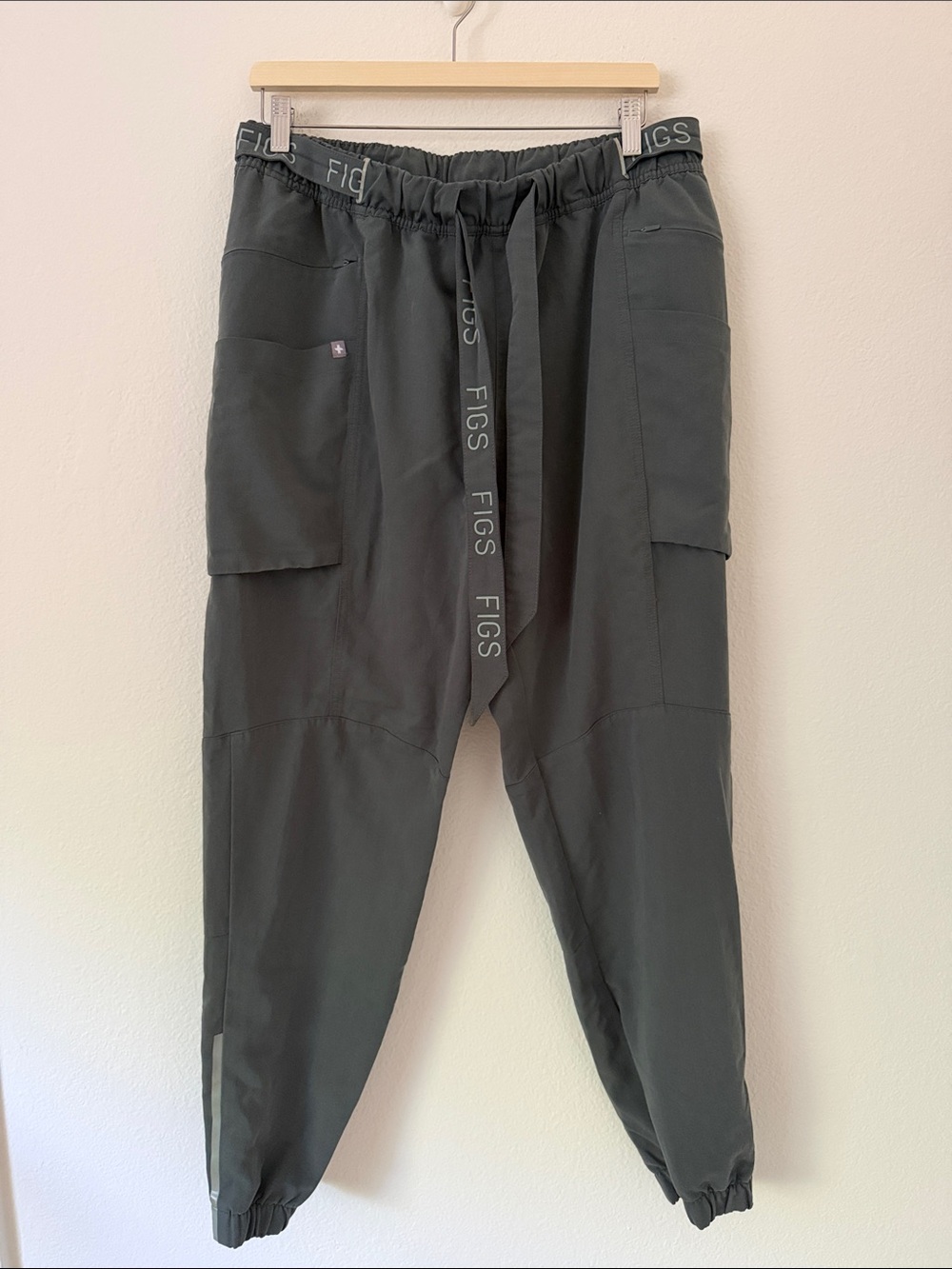 Figs Winston High Waisted Cargo Jogger Scrub Pants Bonsai Size XL Gray Uniform